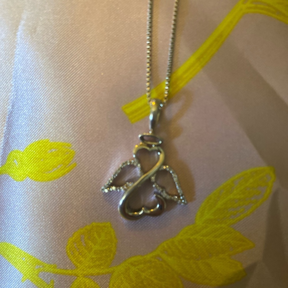 Jane Seymour Diamond pendant